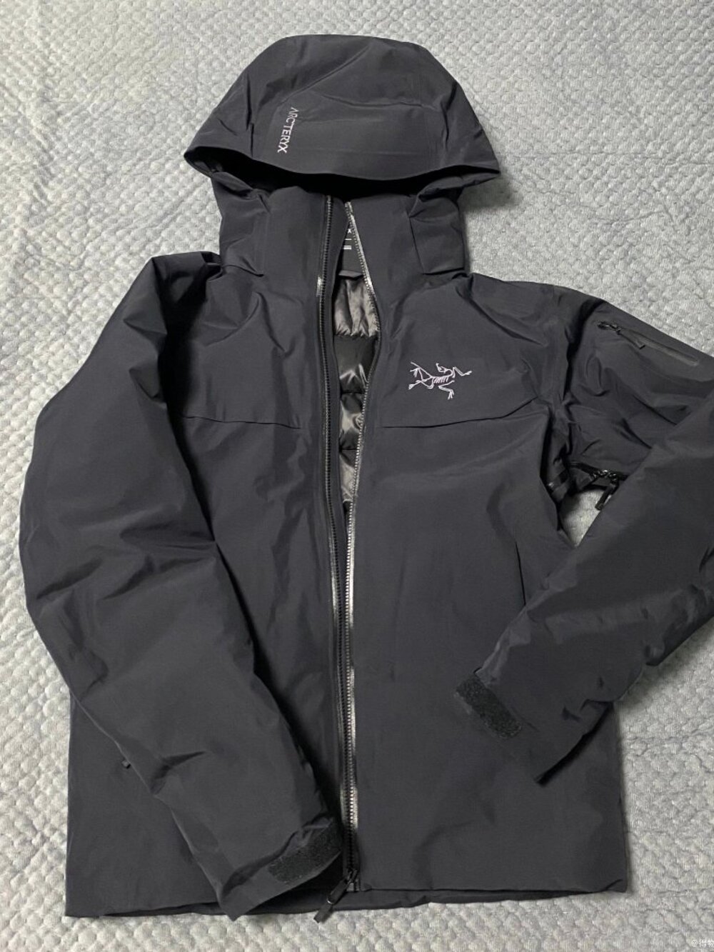 Arc'teryx Men's Down Jacket (Size XL)